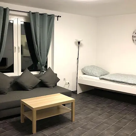 Cozy With Wifi Apartment