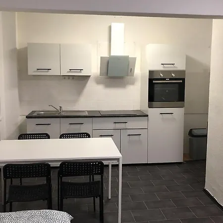 Cozy With Wifi Appartamento Oberhausen (North Rhine-Westphalia)